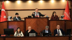 nuri aslandan dikkat ceken ekrem imamoglu sozleri cesareti olan varsa gider kKRX6xtg.jpg